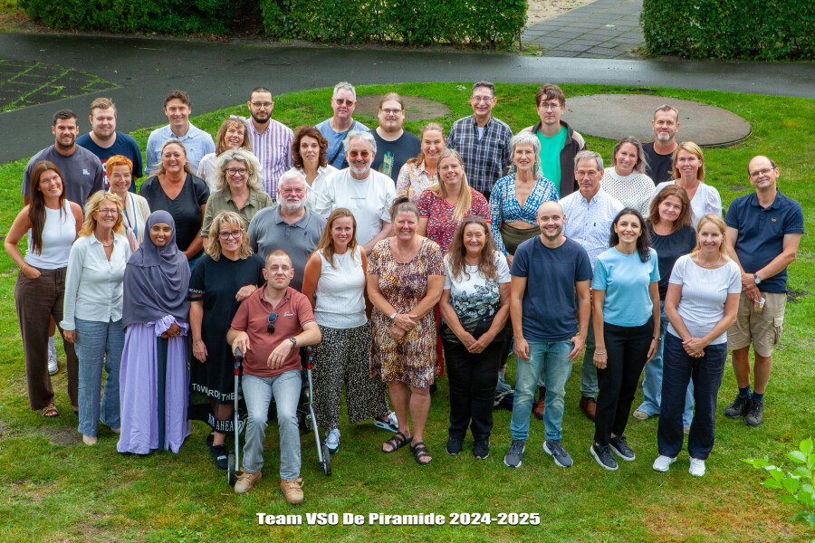 Teamfoto van VSO de Piramide